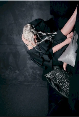LEDI-GAGA-BLONDINKA-7