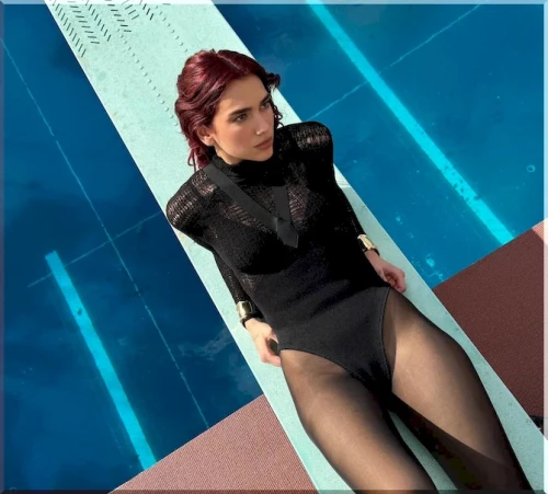 Dua-Lipa-Sexy-In-Illusion-BTS-12