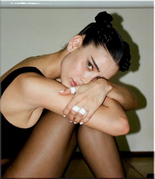 Livia-Nunes-Sexy-In-Ballerina-Flats-By-Dior-3