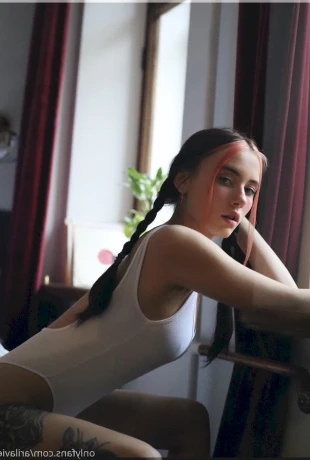 Anna-Arilaviee-37