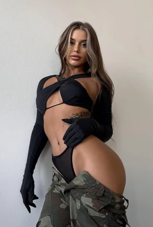 GORYCAY-ILONA-KORINET-16