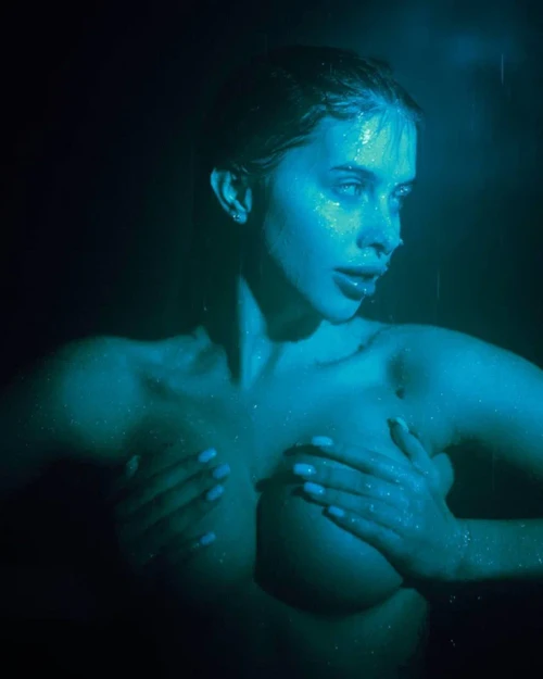 Илона Коринец Hot and beautiful