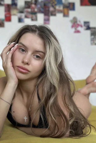 ILONA-KORINET-KRUPNYM-PLANOM-22