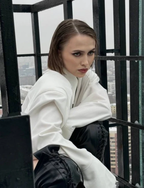 YNA-ENZAEVA-109