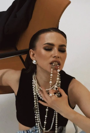 YNA-ENZAEVA-83