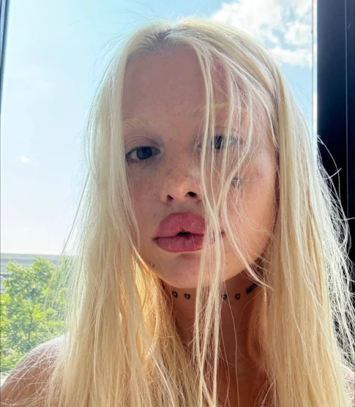 Хофманита (Hofmannita) Hot and beautiful