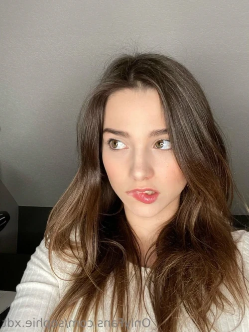 Sophie.xdt-58