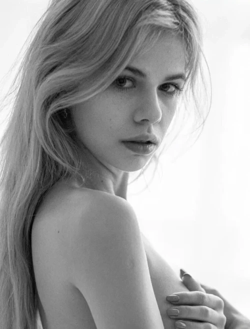 Alexandra-Smelova-61