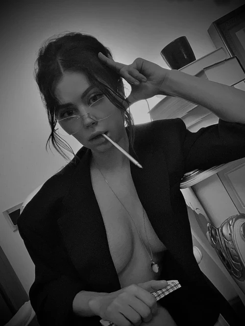 Mira Twitch (Мира Твич) Hot and beautiful